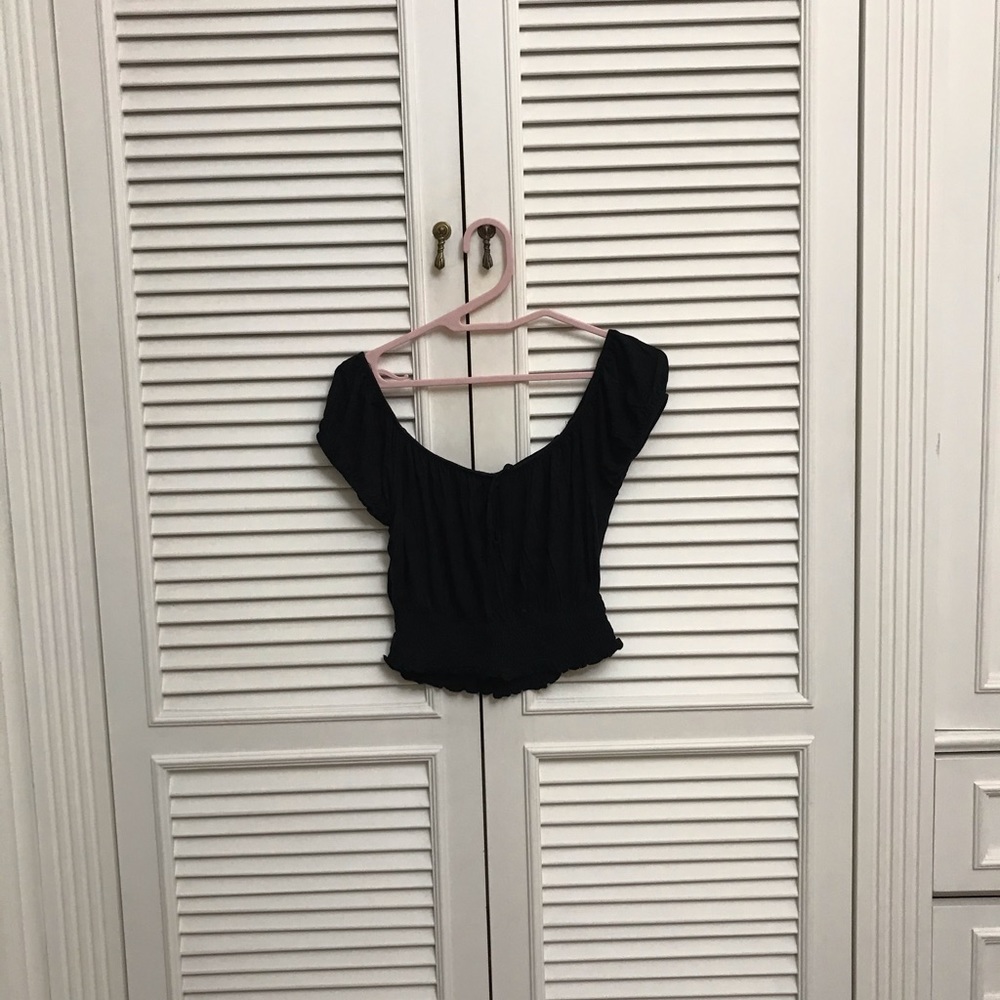 Forever21 cute off the shoulder insta baddie top - Picture 6 of 8